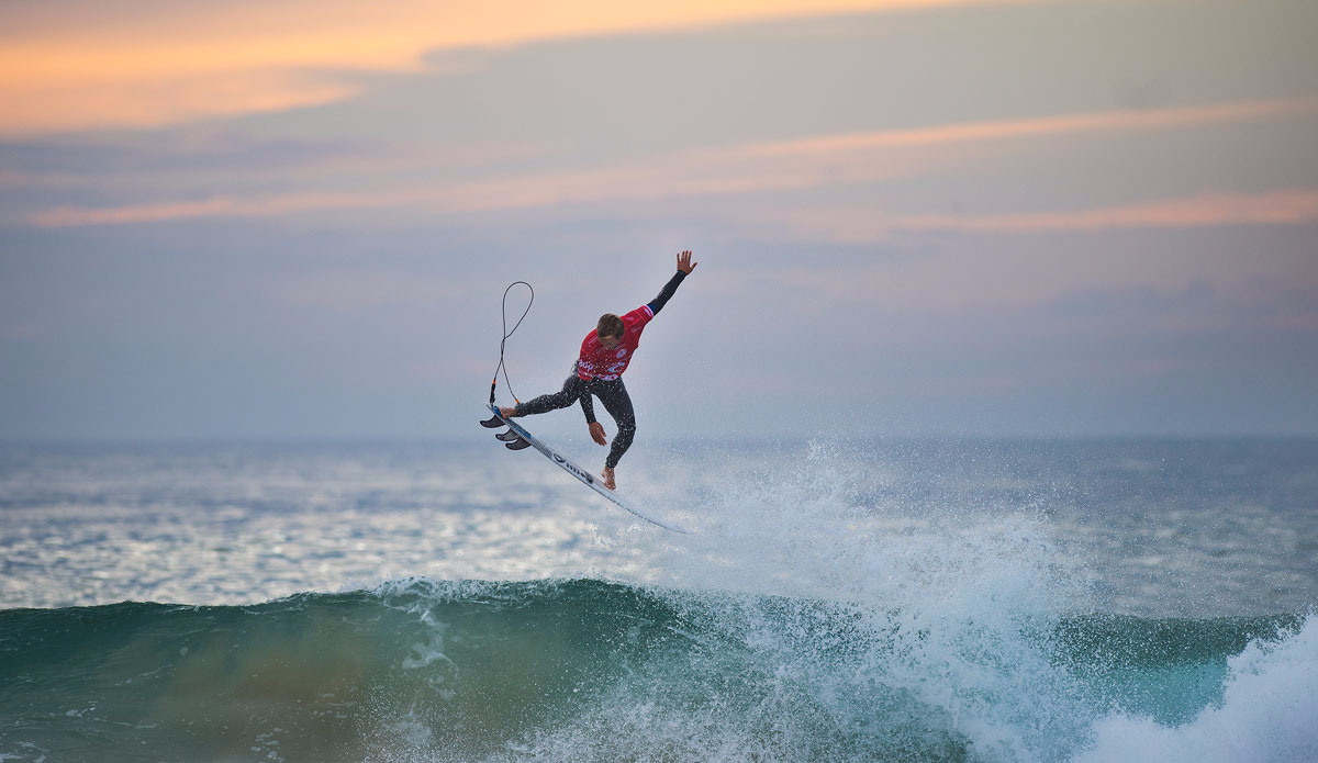 Josh Kerr of Australia (pictured) winning his Round 1 heat to advance into Round 3 of the Moche Ripcurl Pro Portugal. Photo: <a href=\"https://www.worldsurfleague.com/\">WSL</a>/<a href=\"https://instagram.com/kirstinscholtz/\">Kirstin Scholtz</a>