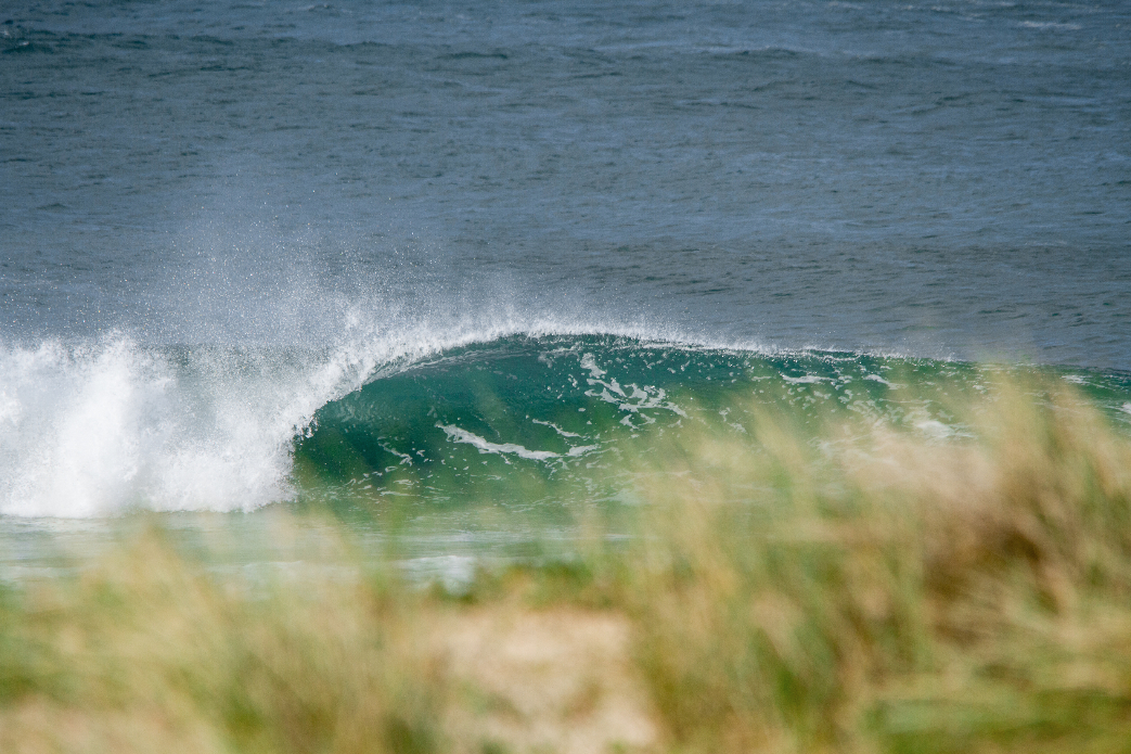 Due to it being later in the season and not the biggest swell on the charts it was fairly empty in the lineup. This allowed many like this to come in untouched. Photo: <a href=\"https://www.lukecamerondawson.com\">Luke Dawson</a>