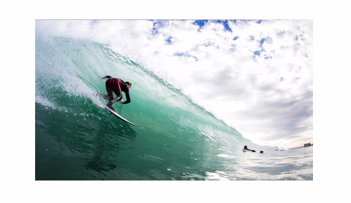 Joaquin Muñoz sets his line. Photo: <a href=\"https://instagram.com/thefrogeye\" target=\"_blank\">Alex Postigo</a>.