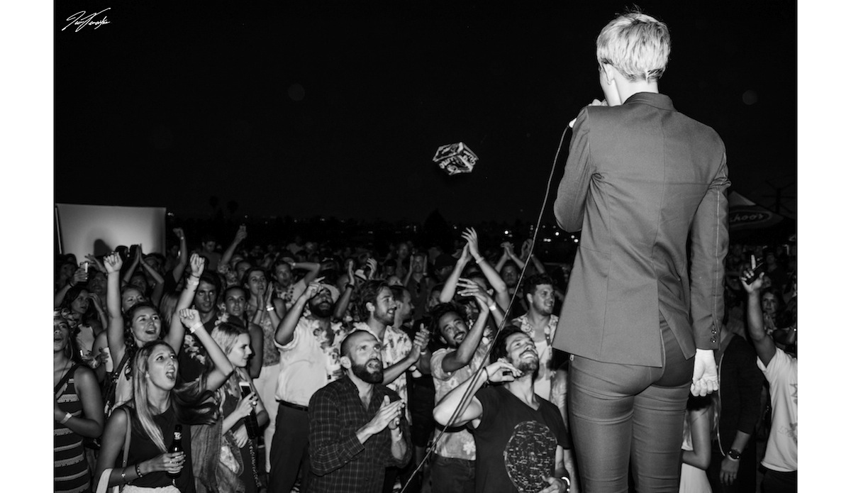 LA rock band Yacht put on an amazing show at sunset too. The Venice rooftop was rockin\'.
Photo: <a href=\"https://www.danlemaitrephoto.com\"_blank\">Dan LeMaitre</a>