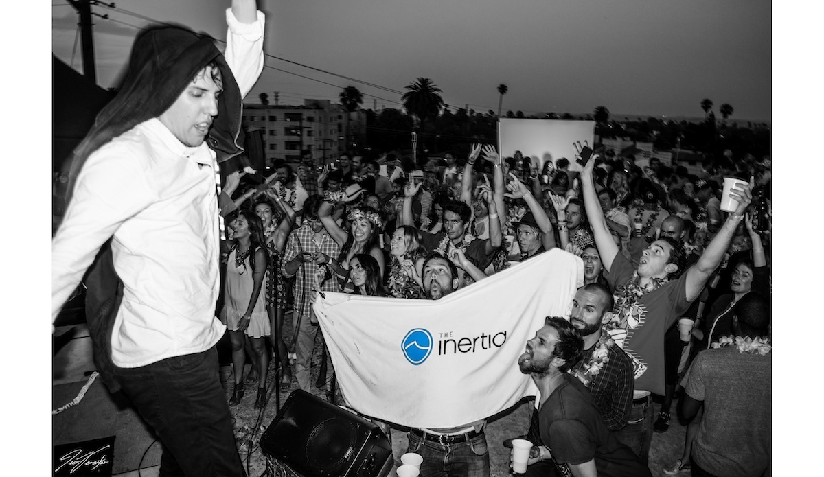 Repping the blue and white! Photo: <a href=\"https://www.danlemaitrephoto.com\"_blank\">Dan LeMaitre</a>