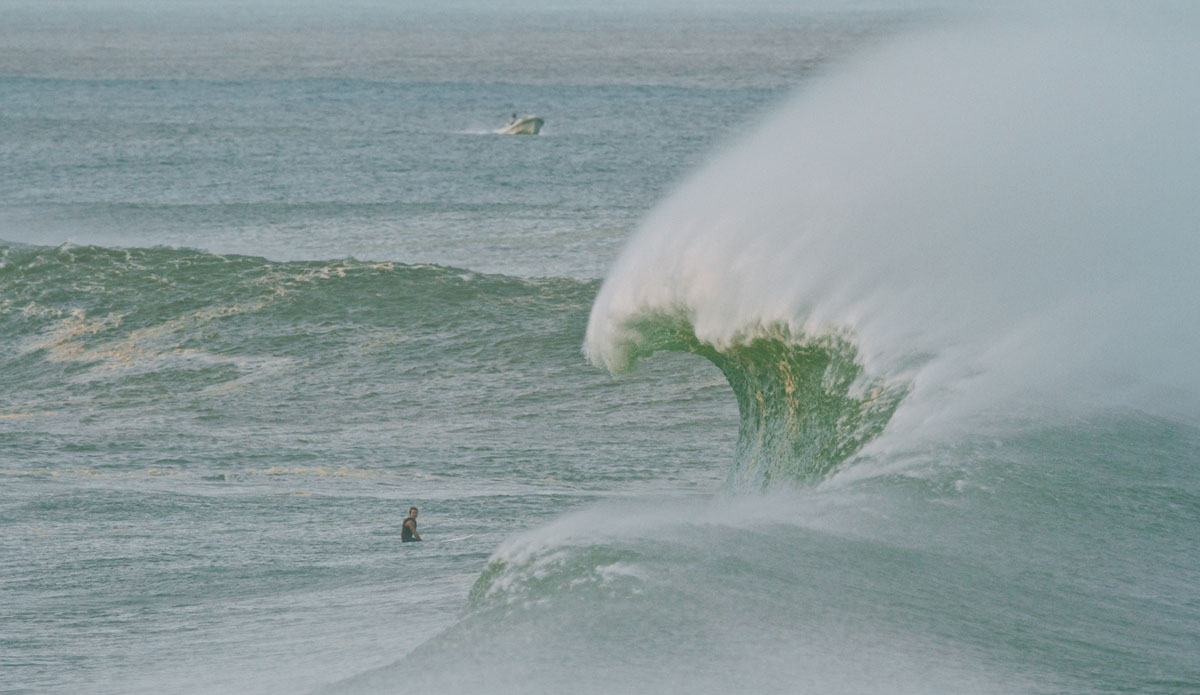 It\'s days like this that make you realize just how tiny you are. Photo: <a href=\"instagram.com/cacaneves\"> Camila Neves</a>