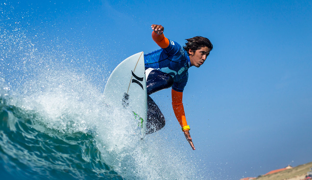 Miguel Pupo of Brasil (pictured) advanced into the Quarterfinals of the Quiksilver Pro France, winning his Round 4 heat on Thursday October 2, 2014. Pupo defeated Filipe Toledo (BRA) and Kelly Slater (USA) who will surf again in Round 5.  Photo: <a href=\"https://www.aspworldtour.com/\">ASP</a>/Poullenot 