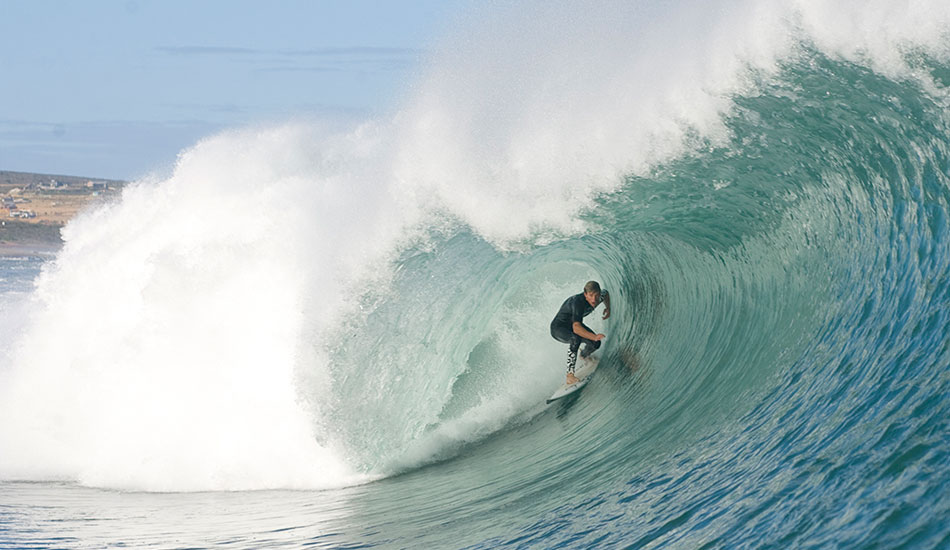 Someone having a great time at Jakes Point, North West Australia. Photo: <a href=\"https://www.reposarphoto.com\">Jason Reposar</a>