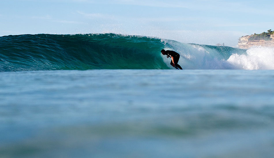 Looking for shade, Tamarama. Photo: <a href= \"https://bayflare.com/\" target=_blank>Rhydian Thomas.</a>