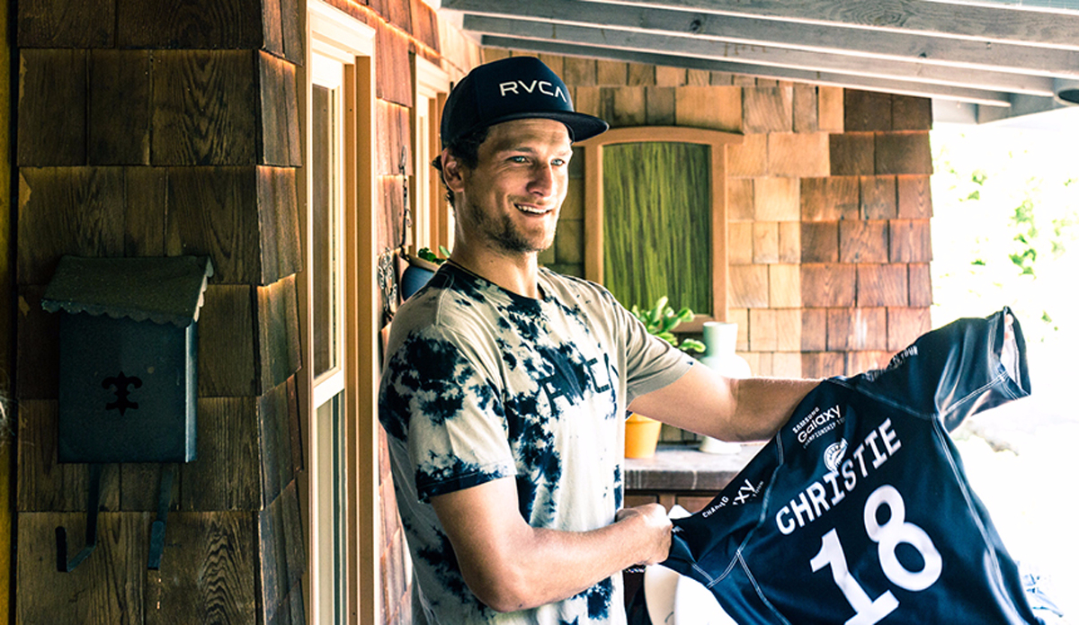 Photo: RVCA / @jeremeaubertin