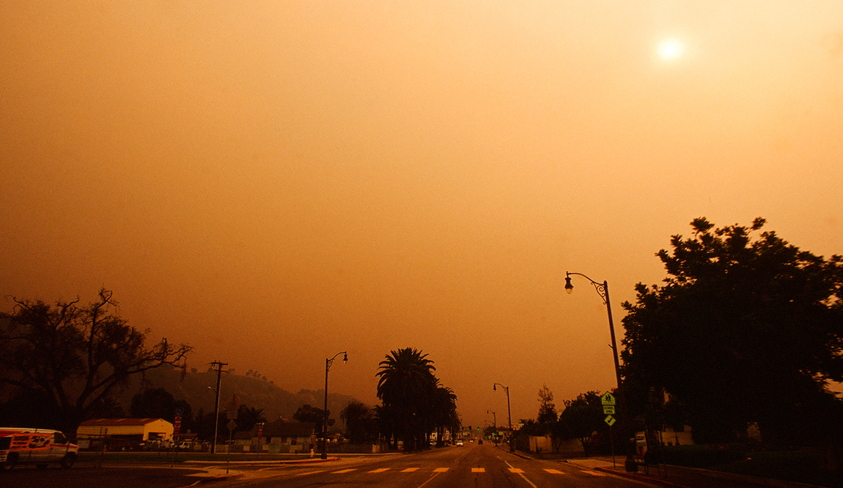 When the mountains burn. Photo: <a href=\"https://www.rickyjlesser.com/\"> Ricky Lesser</a>