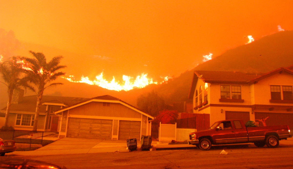 When it comes way too close. Photo: <a href=\"https://www.rickyjlesser.com/\"> Ricky Lesser</a>