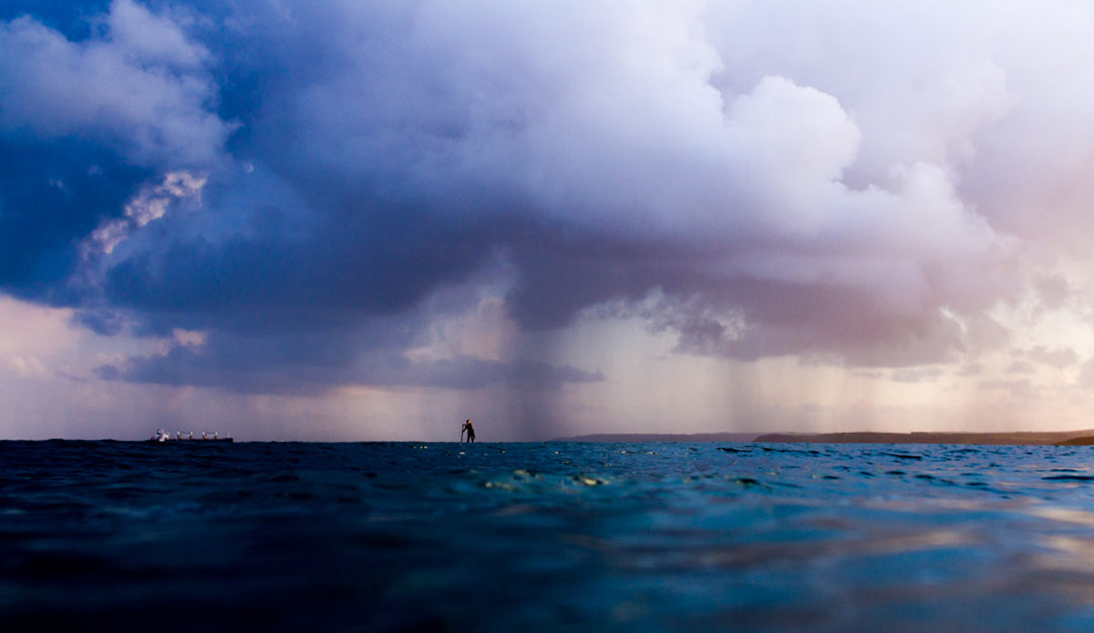 Incoming storm. Photo: <a href=\"https://www.robbiedark.com\">Robbie Dark</a>