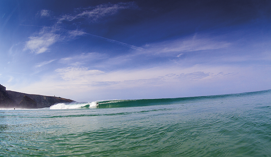 Summer means amazing water color and heaps of tourists. But if you know where to hide, it\'s not so busy. Photo: <a href=\"https://surfphoto.500px.com/home\"> Roger Sharp</a>