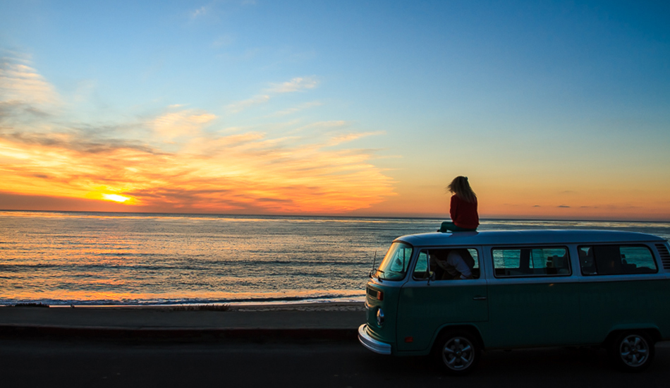 Sit back and enjoy the show. Photo: <a href=\"https://www.surfingeye.com/\" target=_blank>Ronald Hons</a>.