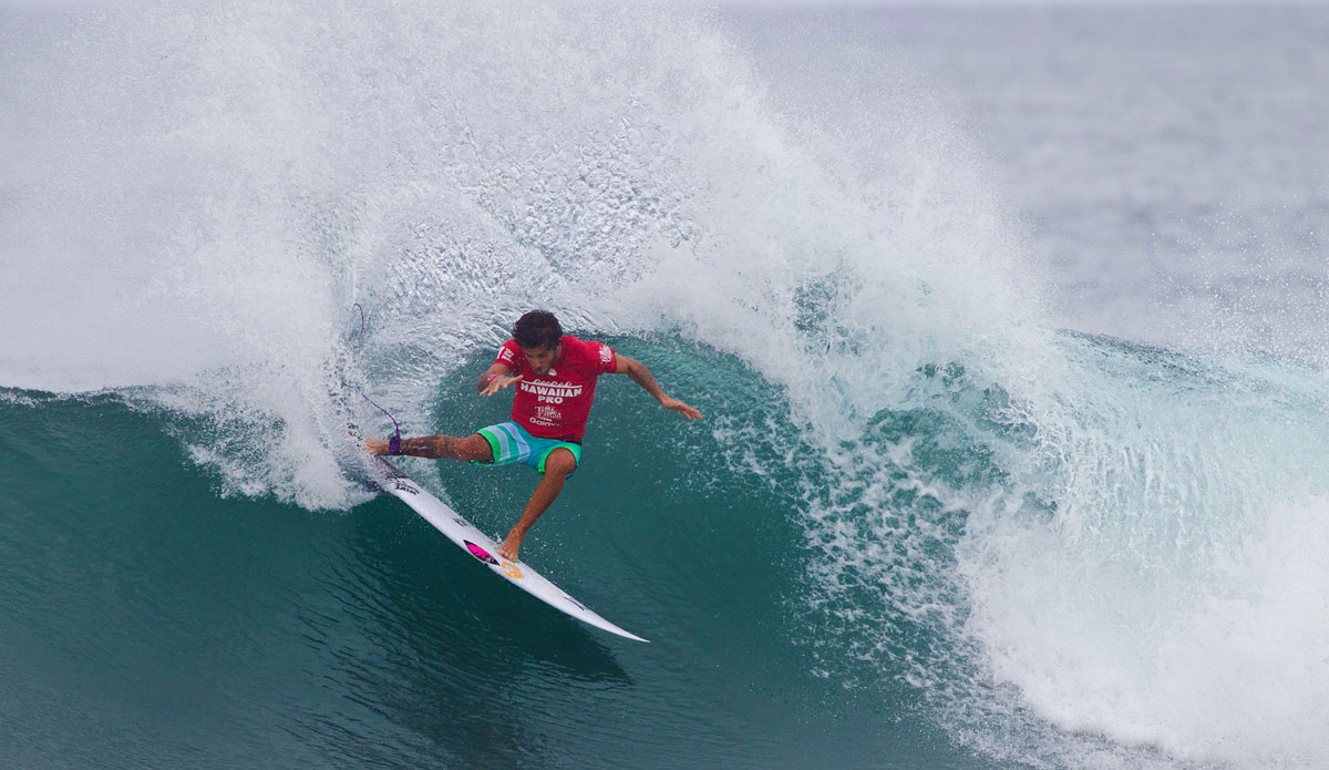 Filipe Toledo of Brasil (pictured) winning his Round 3 heat at the Hawaiian Pro. Photo: Masurel/<a href=\"https://www.worldsurfleague.com/\">WSL</a>