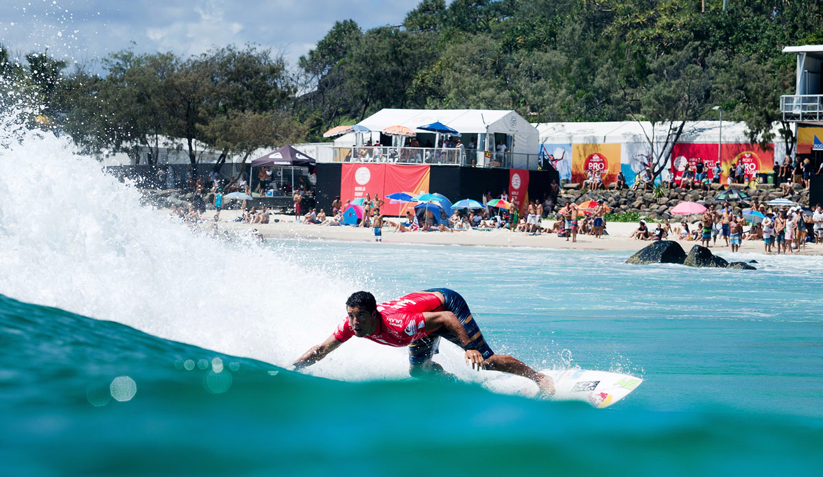 Adriano De Souza of Brasil (pictured) advanced into the Quarterfinals of the Quiksilver Pro Gold Coast, winning both his Round 3 and Round 5 heats in Australia on Thursday March 12, 2015. Photo: <a href=\"https://www.worldsurfleague.com/\"> WSL</a>/ Cestari