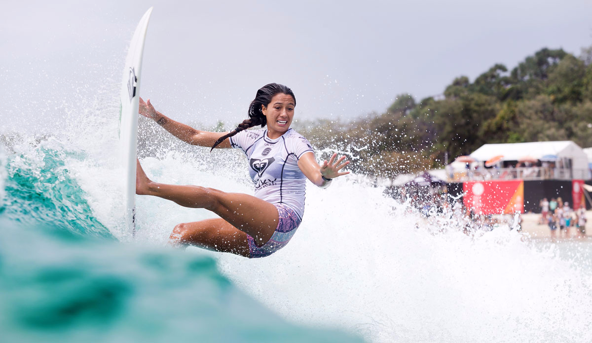 Malia Manuel gets vertical. Photo: WSL/Cestari