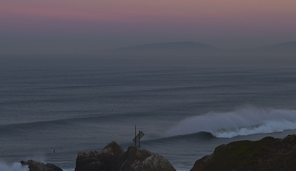 Purple haze, first light surf check. Photo: <a href=\"http://instagram.com/migdailphoto\">Seth Migdail</a>.