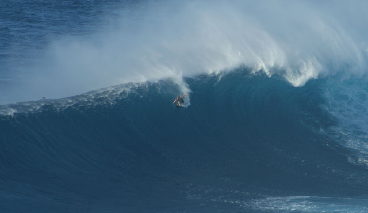 Tanner Hendrickson airdrop. Photo: <a href=\"https://instagram.com/shannonreporting/\">Shannon Marie</a>