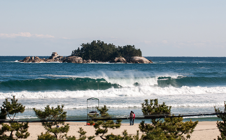 A powerful fall swell unloads on the shifting sands of \"sahm-parl\" beach.  As the brutal Korean winter approaches, the localized storms gain intensity and send in powerful, short-lived swells. I shot this from my guest room window as I suited up in my 5/3 and gloves for an arvo session. Photo: <a href=\"https://www.shannonaston.com/\" target=_blank>Shannon Aston</a>.