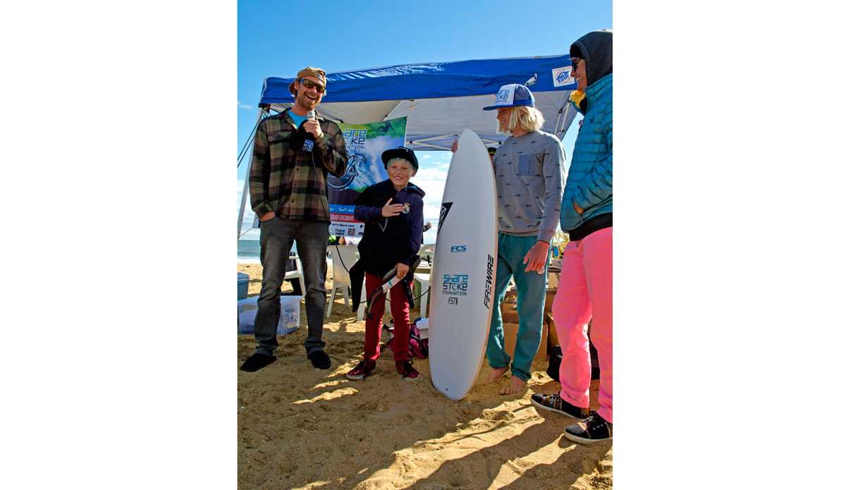 Logan Kamen and Kelly Kingston hooking up another grom.