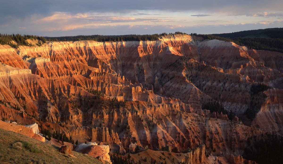 Sandstone formations in Cedar Breaks at sunset. Photo: Tom Till via Ski Utah