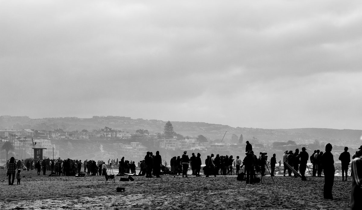 And the usual suspects lined the beach to gasp, cheer, and document. The spectators on the beach always add an interesting energy to the mood in the water. Photo: <a href=\"https://www.corygehrphoto.com/TheGehrdenSurfing\" target=\"_blank\">Cory Gehr</a>