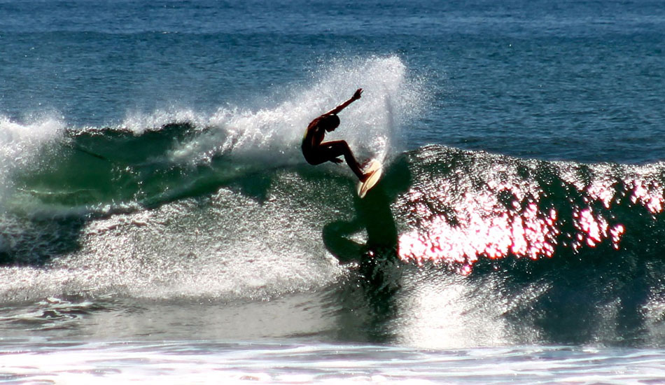 Surfer: Allison Kendro. Photo: Jose Fuentes/<a href=\"https://www.solidsurfadventure.com\">Solid Surf & Adventure</a>