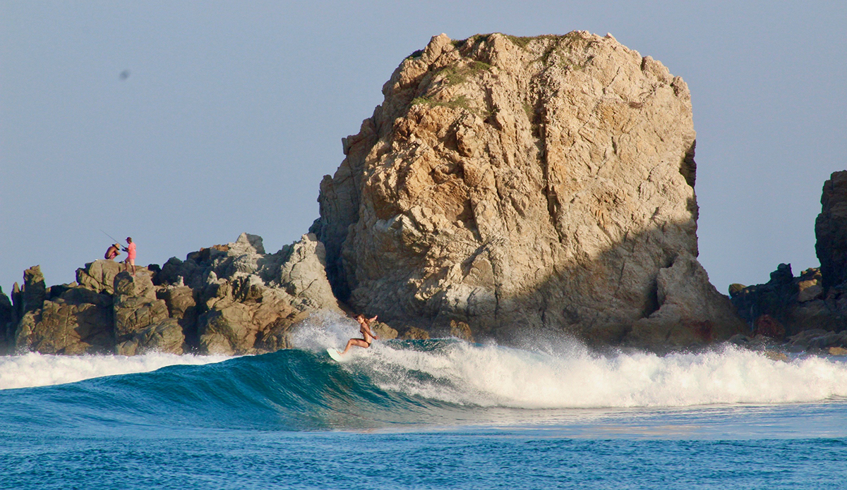 Photo: Pata Surf Guide / @pata_surfguide