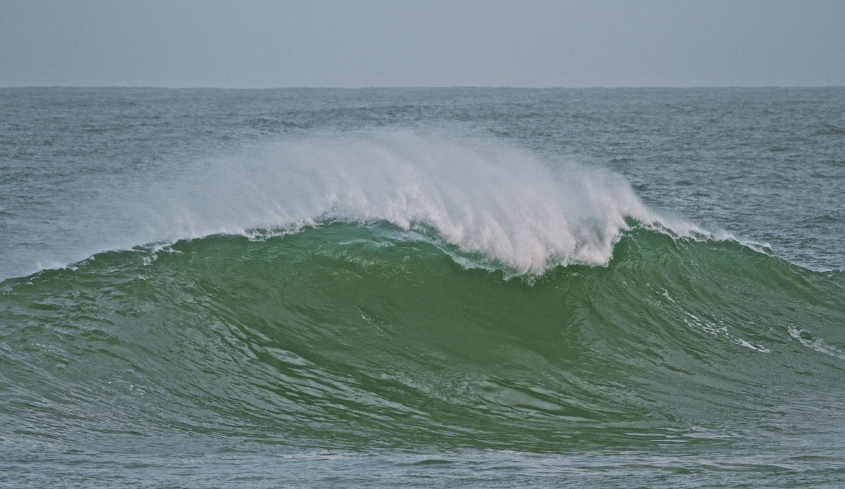 Perfect and unridden. Photo:<a href=\"https://instagram.com/cacaneves\">Camila Neves</a>