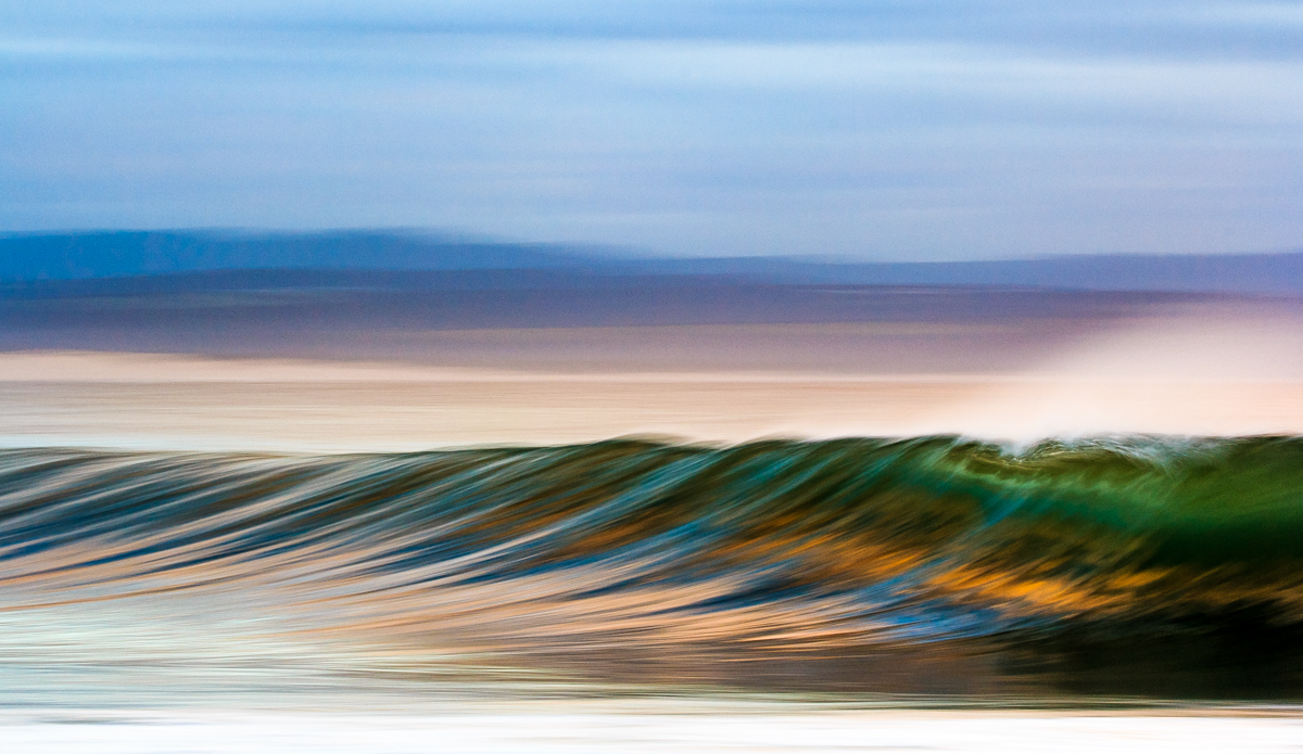 1/5 second: Green glass. I like the diagonal lines on the wave here as water gets sucked off the reef. Photo: <a href=\"https://www.flickr.com/photos/7139710@N04/\">DeonLategan</a>