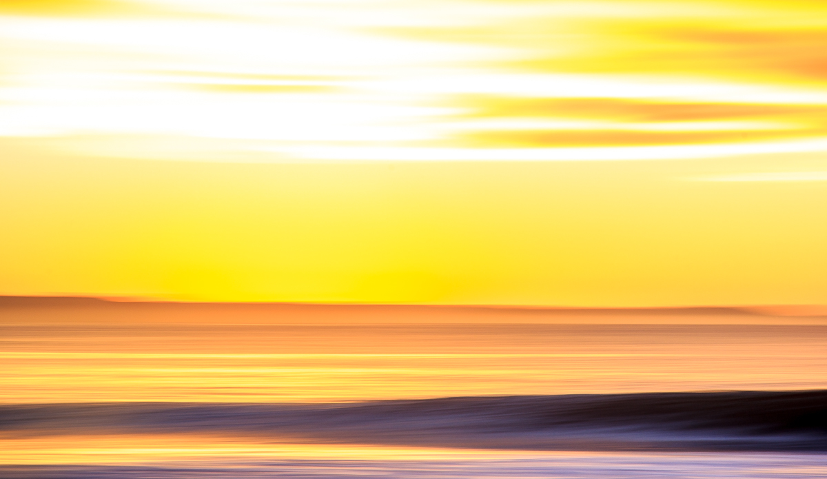 3/10 second: A fast panned sunrise wave captures much more than the naked eye can see. Photo: <a href=\"https://www.flickr.com/photos/7139710@N04/\">DeonLategan</a>