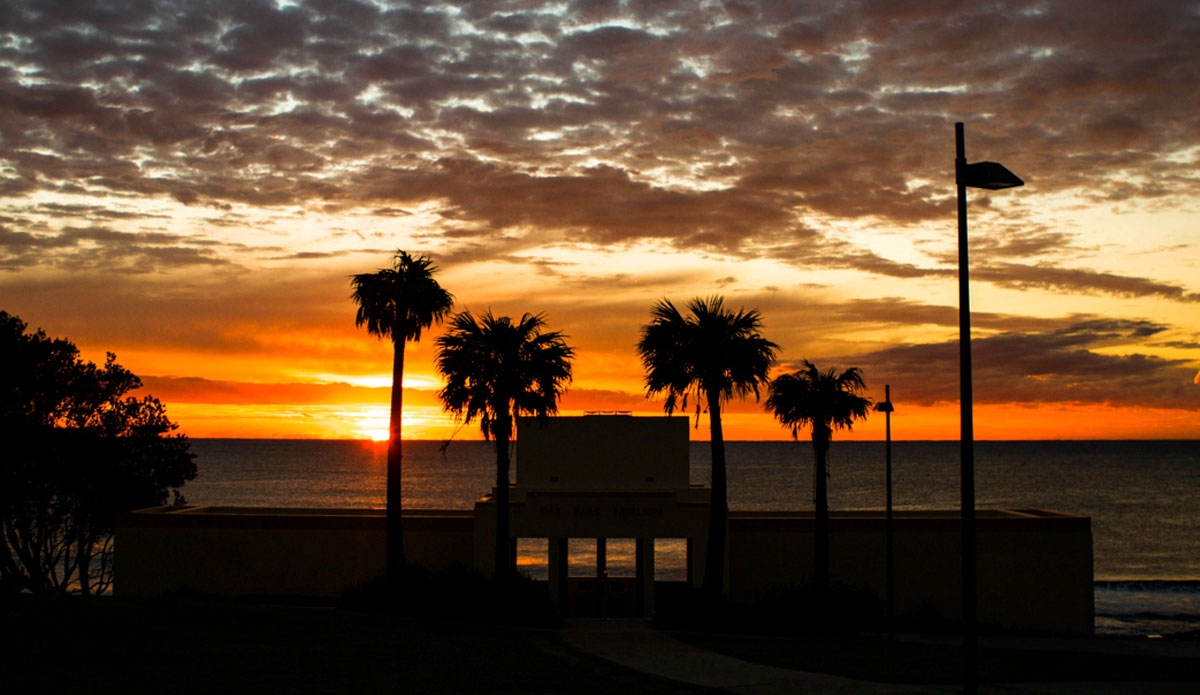 Ignition of the morning. Cronulla. Photo: Spencer Barnes