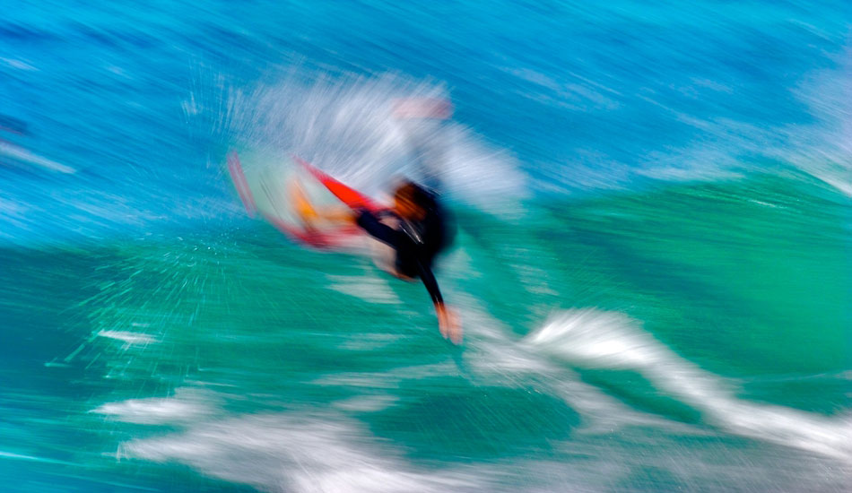 Flyer. Photo: <a href=\"https://www.stephanelacasaphotography.com\">Stephane Lacasa</a>