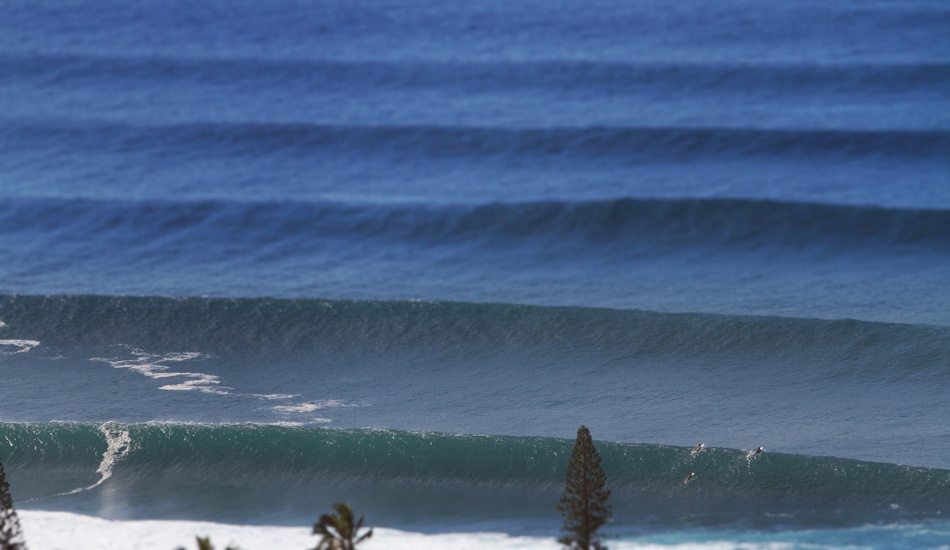 Water lines. Photo: <a href=\"https://www.stephanelacasaphotography.com\">Stephane Lacasa</a>