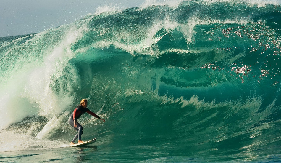 Vanthrax slab. Hugues Oyarzabal looking down the throat of a lion. Photo: <a href=\"https://www.facebook.com/SalernoPhoto\"> Stéphane Salerno