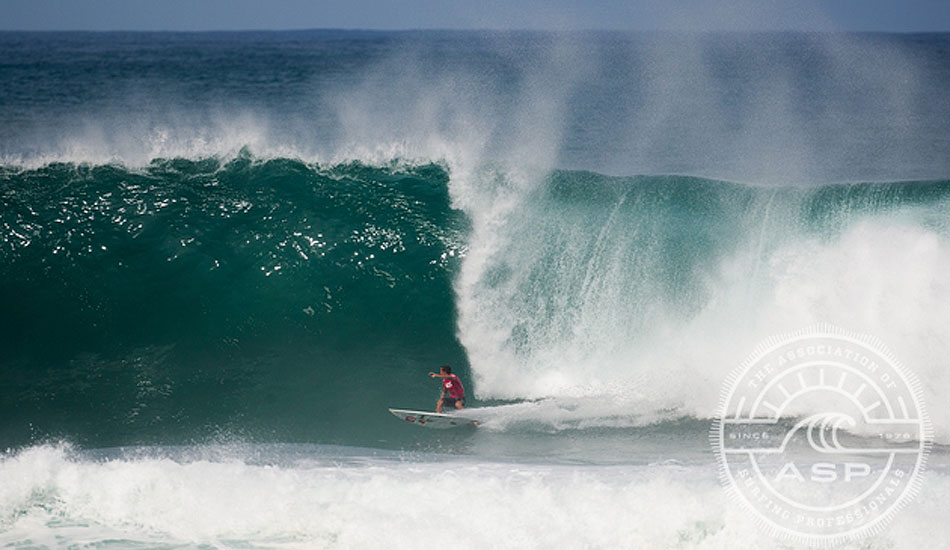 Ramzi Boukhiam attempting to tuck in before being shut down by a sizeable Sunset lip. Photo: ASP/Cestari