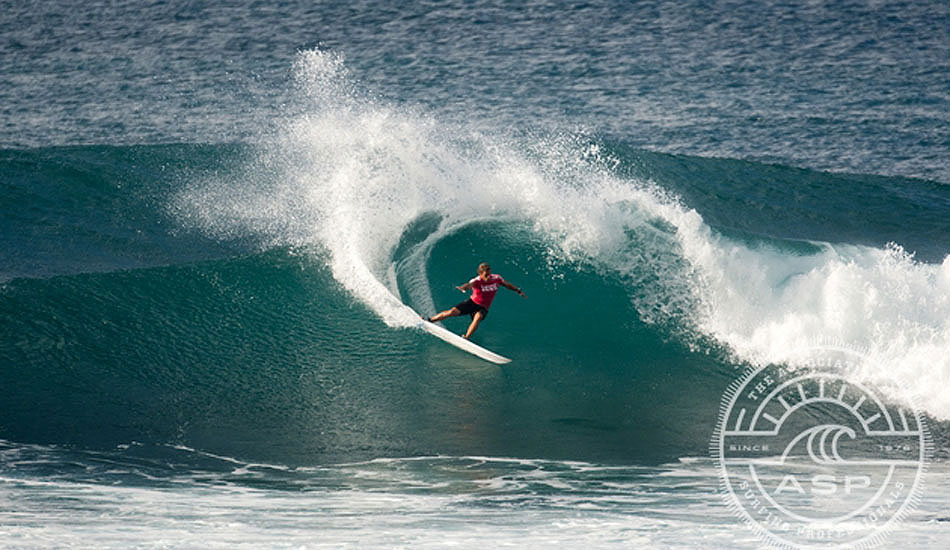 Ricardo Christie was smooth and powerful in the his heat today and earns his place in Round 2. Photo: ASP/Cestari