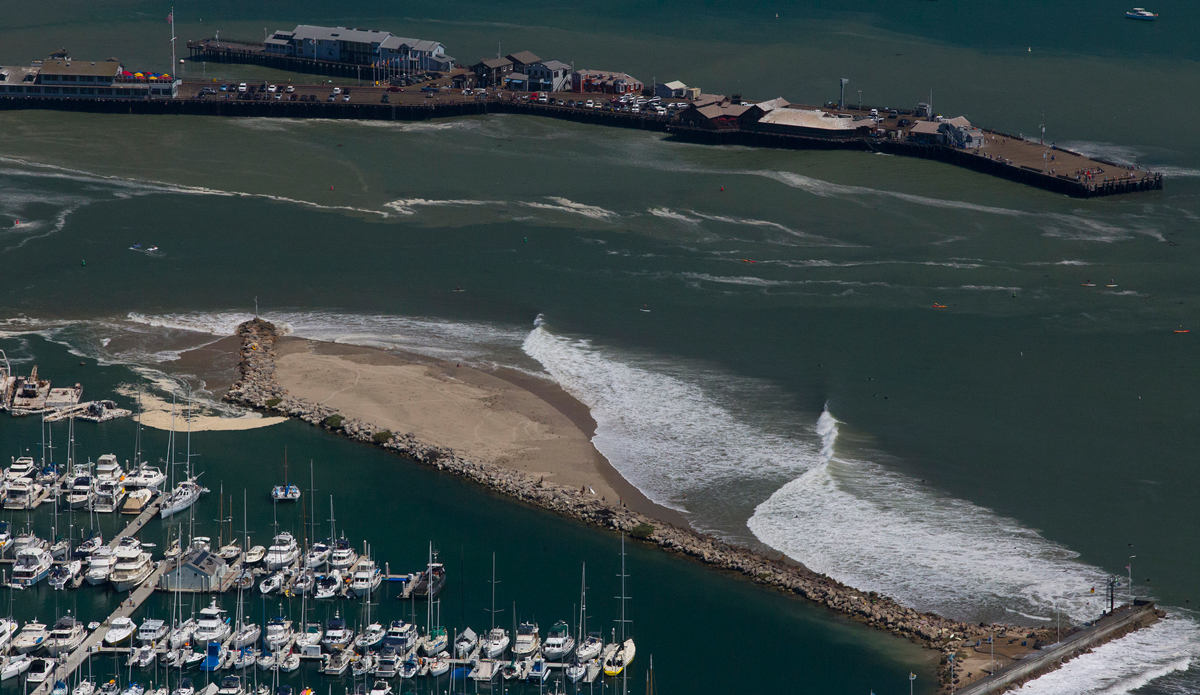 Sandspit Photo: <a href=\"https://www.davidpowdrell.com/\">David Powdrell</a>