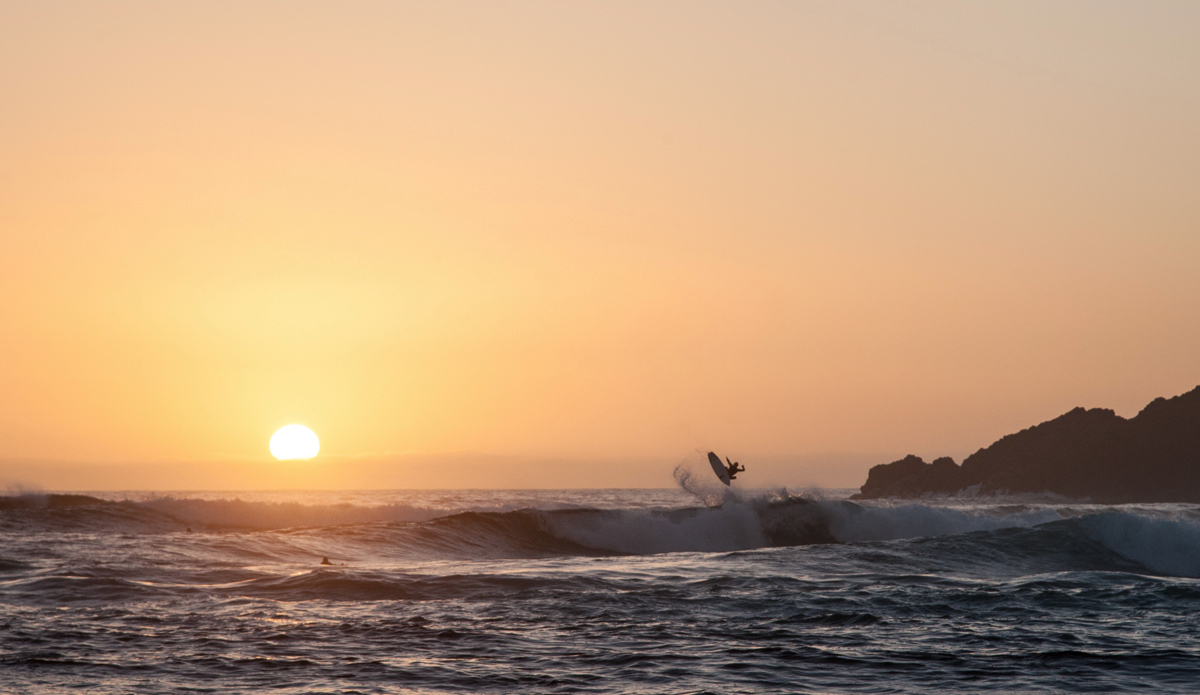 Sunset throw tail in the far south of the island. Photo: <a href=\"https://extractcontent.tumblr.com\">Alasdair Shurman</a>