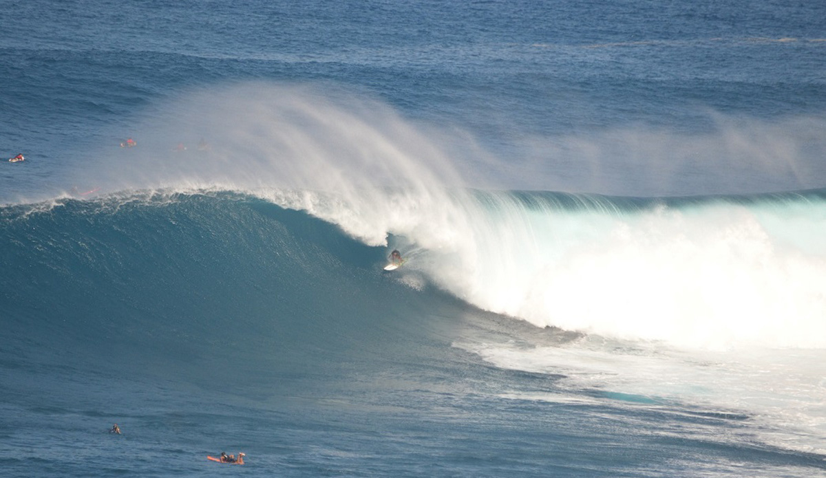 Francisco Porcella getting barreled on his backside. Photo: <a href=\"https://instagram.com/surfsup_photos\"> Tassio Silva</a>