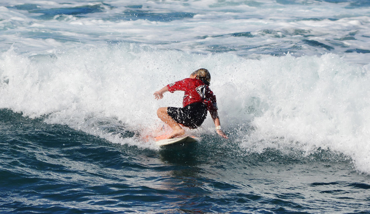 Baby Steve Roberson won two divisions with surfing like this. Photo: <a href=\"https://instagram.com/surfsup_photos\"> Tassio Silva</a>