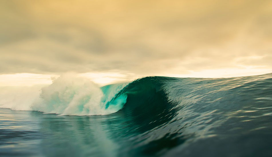 Teahupoo mood. Photo: <a href=\"https://www.timmckennaphoto.com/\" target=_blank>Tim McKenna</a>.