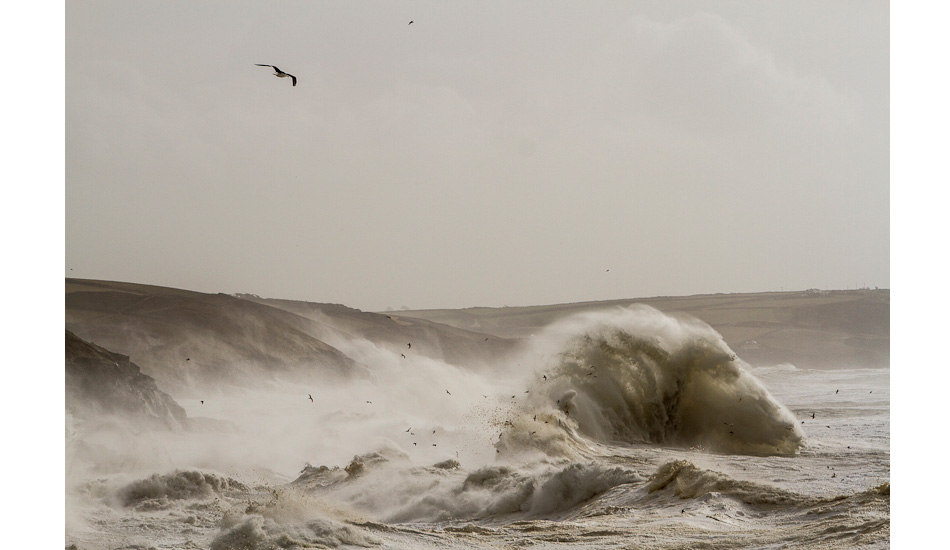 Porthleven taking a battering during a winter of non-stop coastal abuse. Photo: <a href=\"https://www.teewhyphotos.com\">Tom Young</a>