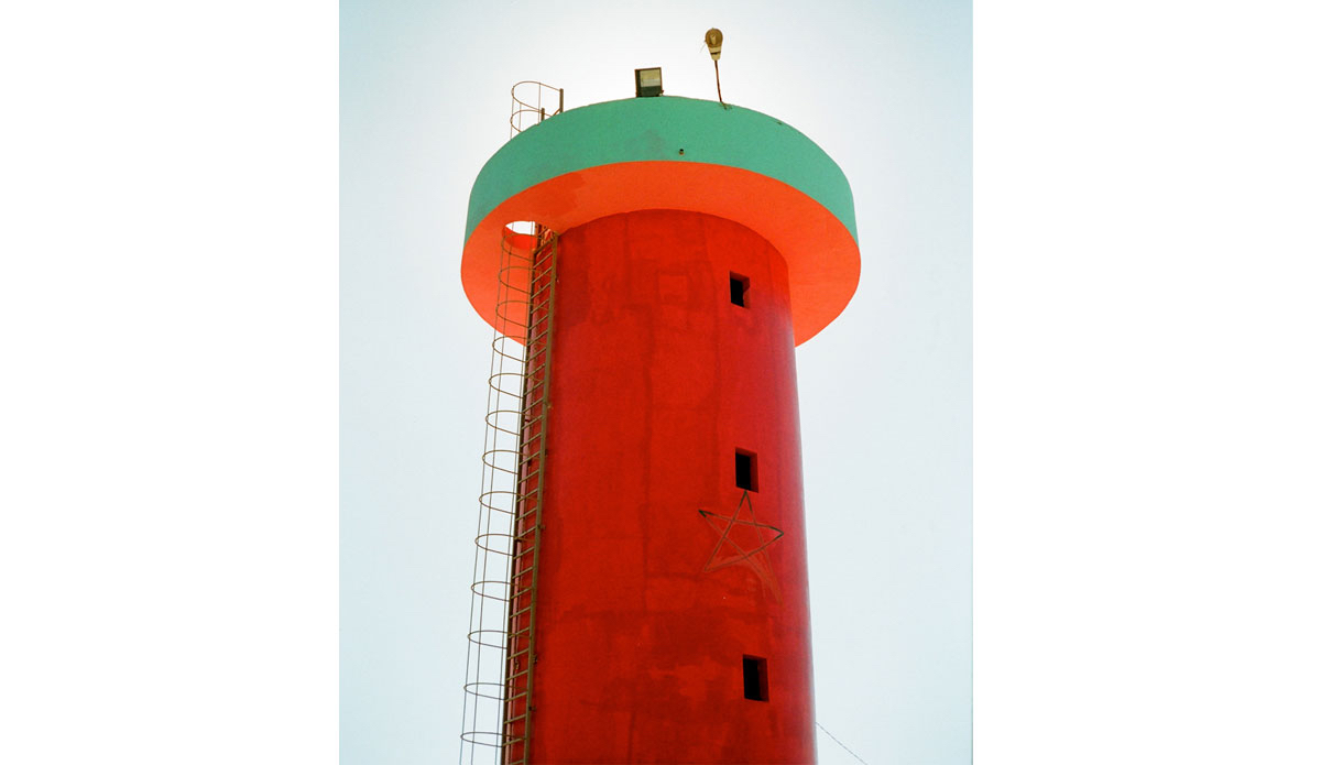  lighthouse at a small fishing village in Morocco, 2014. Photo: <a href=\"https://trevorgordonarts.com\">TrevorGordonArts.com</a>