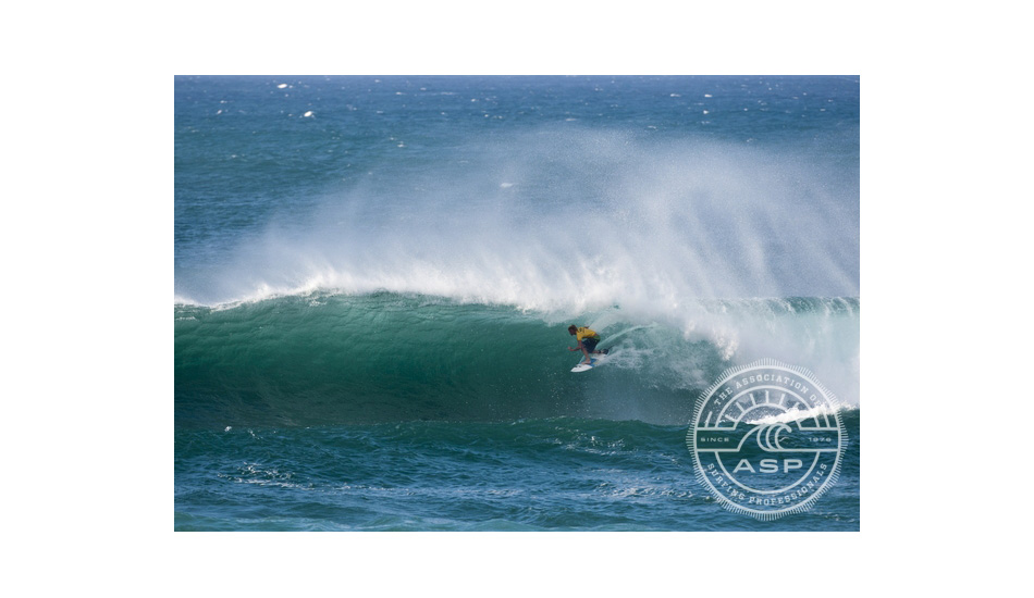 John John nailed this near perfect barrel in the final and locked in the win with a heat total of 17.00. Photo: <a href=\"http://www.aspworldtour.com/\" target=_blank>ASP</a> 