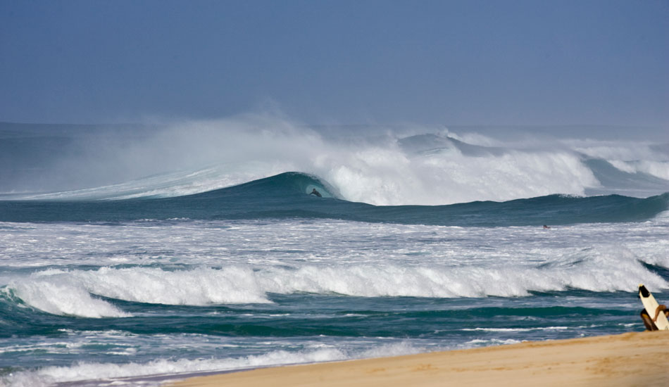 The Beschen\'s open arms and hospitality is more than generous, and so are the grinding barrels in front of their home. Shane staying shaded on a perfect Hawaiian day. Photo: <a href=\"https://tupat.posterous.com/\" target=\"_blank\">Patrick Eichstaedt</a>