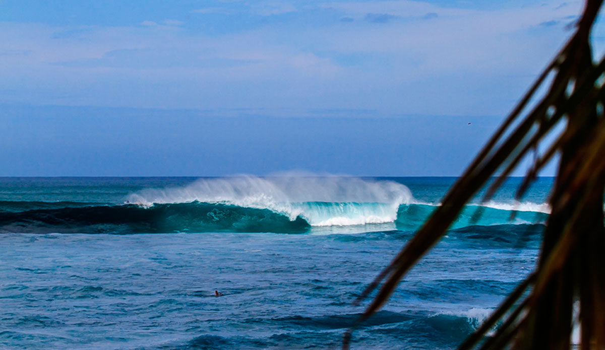 Sunset\'s vast playing field makes it one of the most challenging waves on earth. <a href=\"https://www.surfingeye.com/\" target=\"_blank\">Ronald Hons</a>.