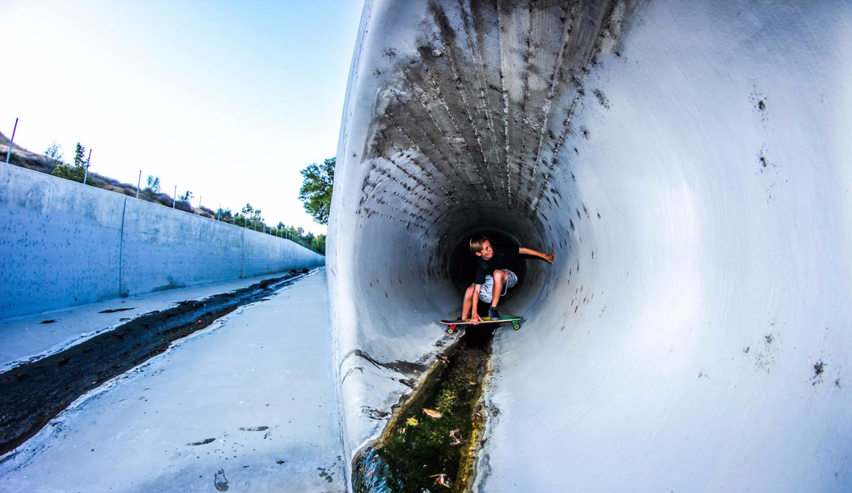When the surf is flat we\'re still out there having fun. Here\'s @scottcole_ getting pitted in a icy sewer! Photo: <a href=\"https://instagram.com/cameroncphoto\">@cameroncphoto</a>