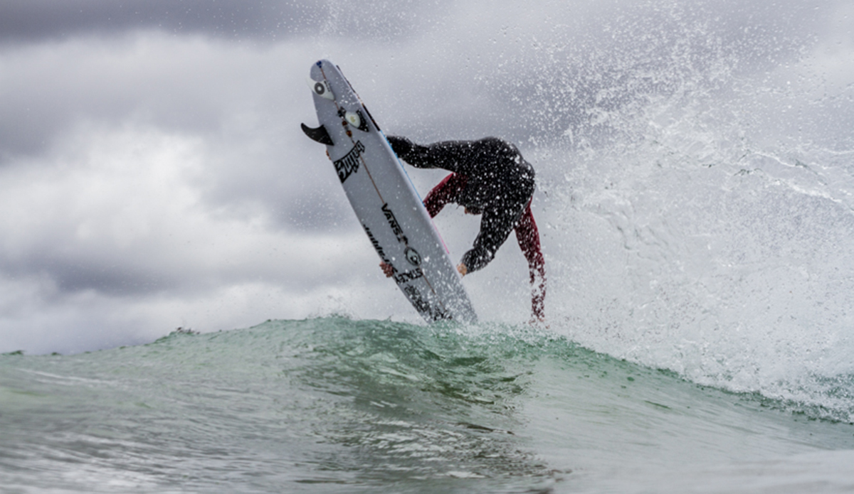 James Sinclair Fin Blast Photo: <a href=\"https://haydenoneillphoto.com/\">Hayden O\'Neill</a>