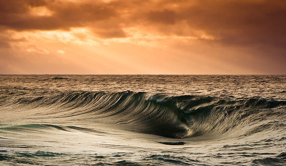 Hole in the Ocean. Photo: <a href=\"https://www.warrenkeelanphotography.com.au/\" target=_blank>Warren Keelan</a>.