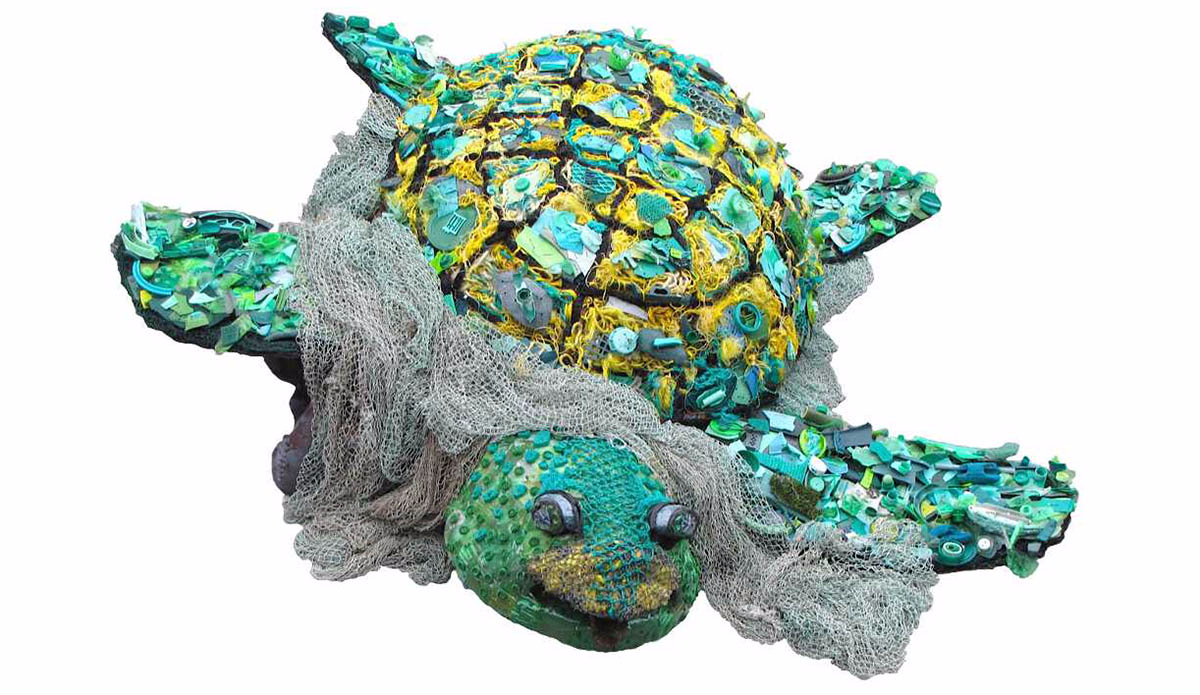 Photo: <a href=\"https://washedashore.org/\">Washed Ashore</a>