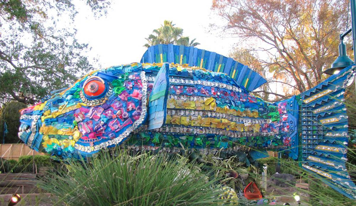 Photo: <a href=\"https://washedashore.org/\">Washed Ashore</a>